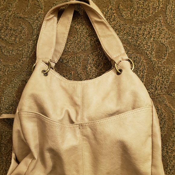 Tan Many Pockets Faux Leather Beuno Purse - Picture 2 of 9